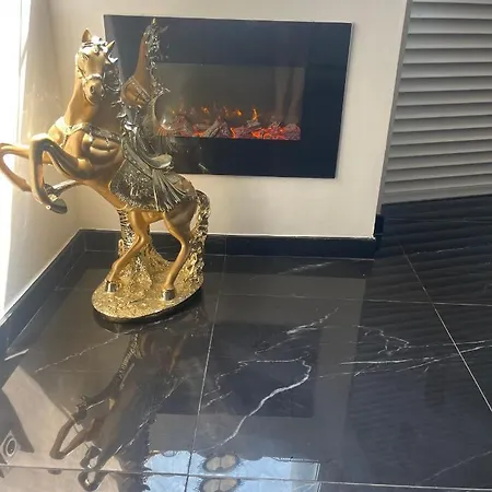 Tropique * أنتيب