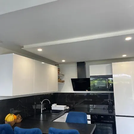 Tropique * أنتيب