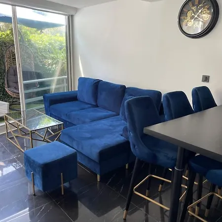 Tropique * أنتيب